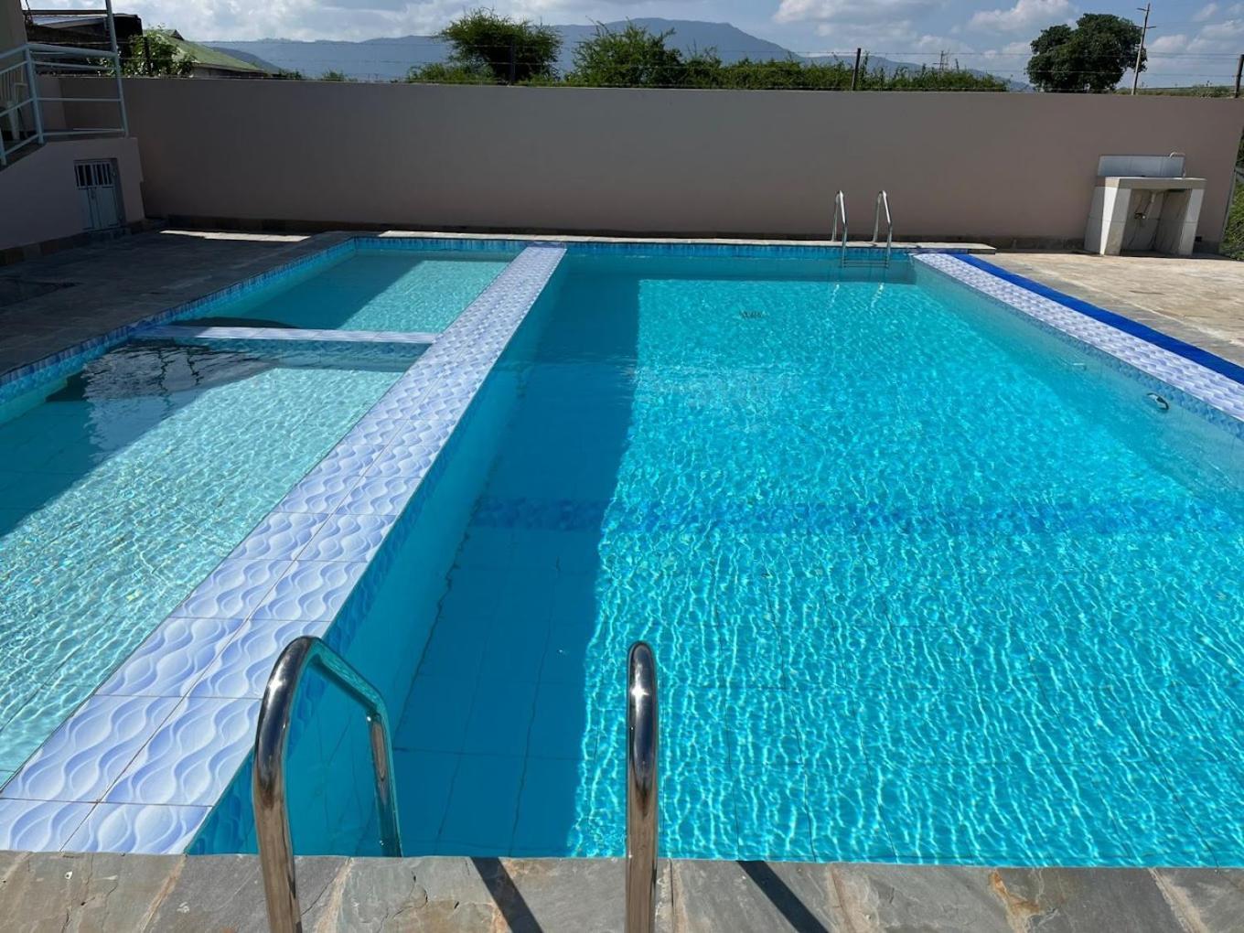 1 Bedroom Fully Furnished Luxurious Apartment Voi Town Exterior photo